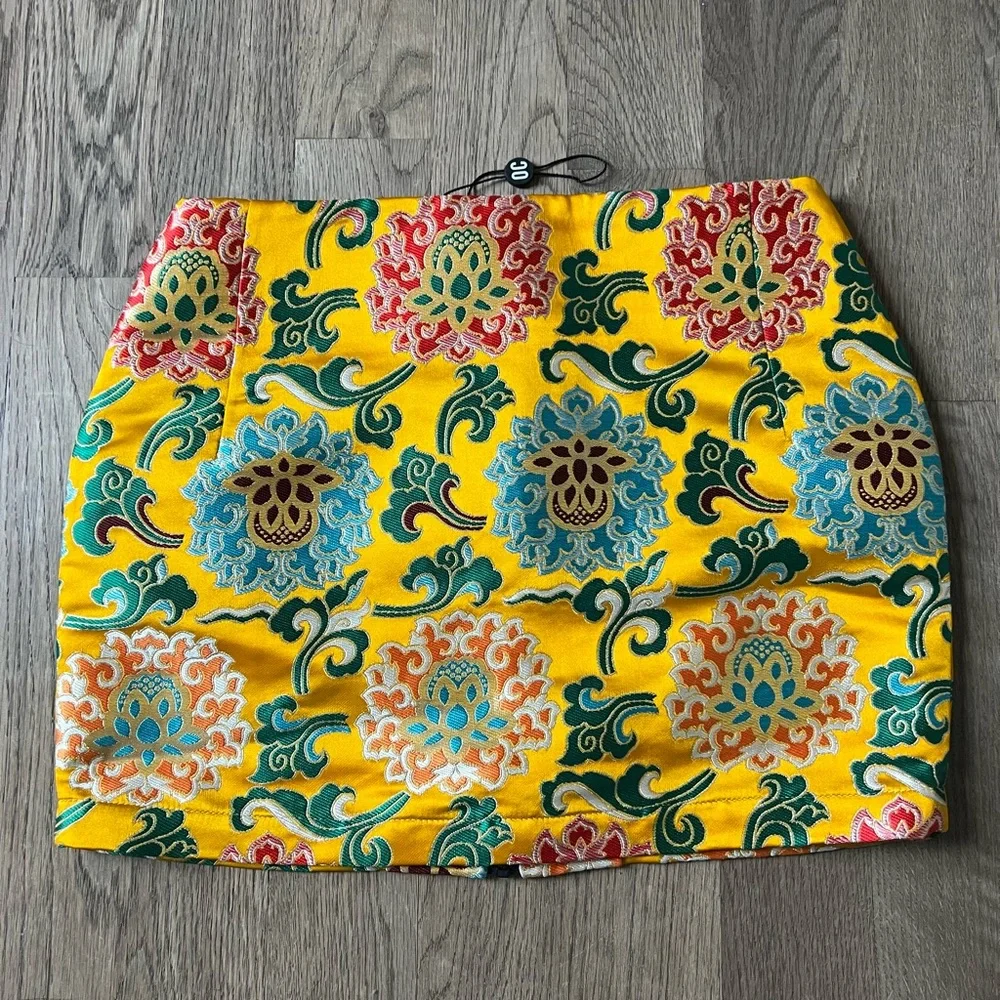 Silk Jacquard Mini Skirt NWT - Picture 2 of 3